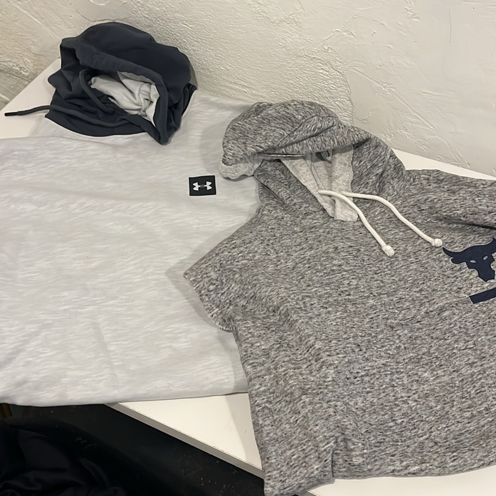 BUNDLE of 2 Under Armour Sweat Muscle Shirt The Rock